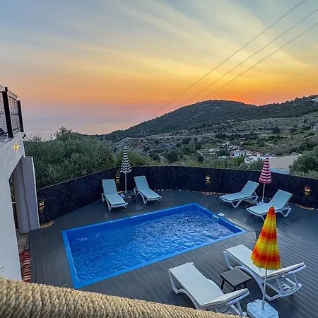 Likya Noa - A Leisure In The Heart Of Nature *